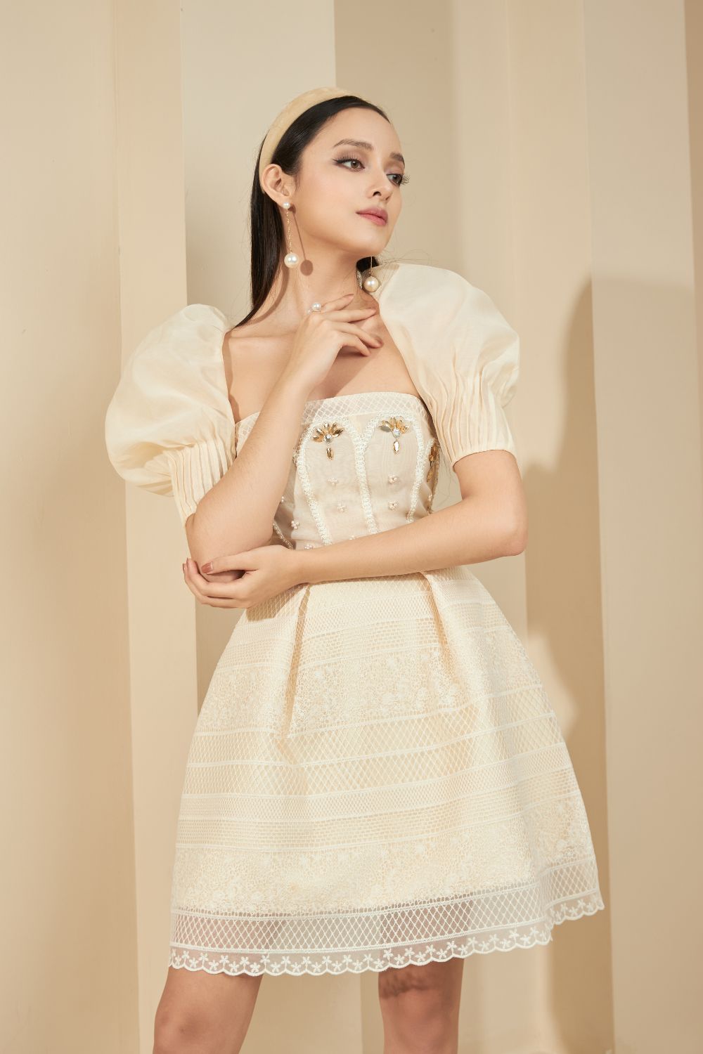 Modyis Ivory Puff Sleeve Lace Mini Dress with Gold Floral Brooch
